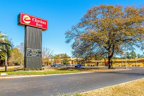 Clarion Inn Columbia Airport image 23