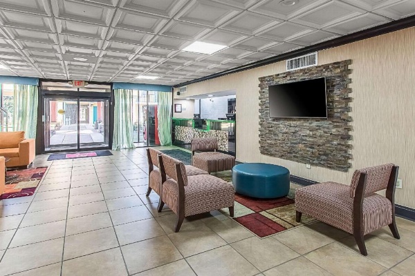 Clarion Inn Columbia Airport image 6
